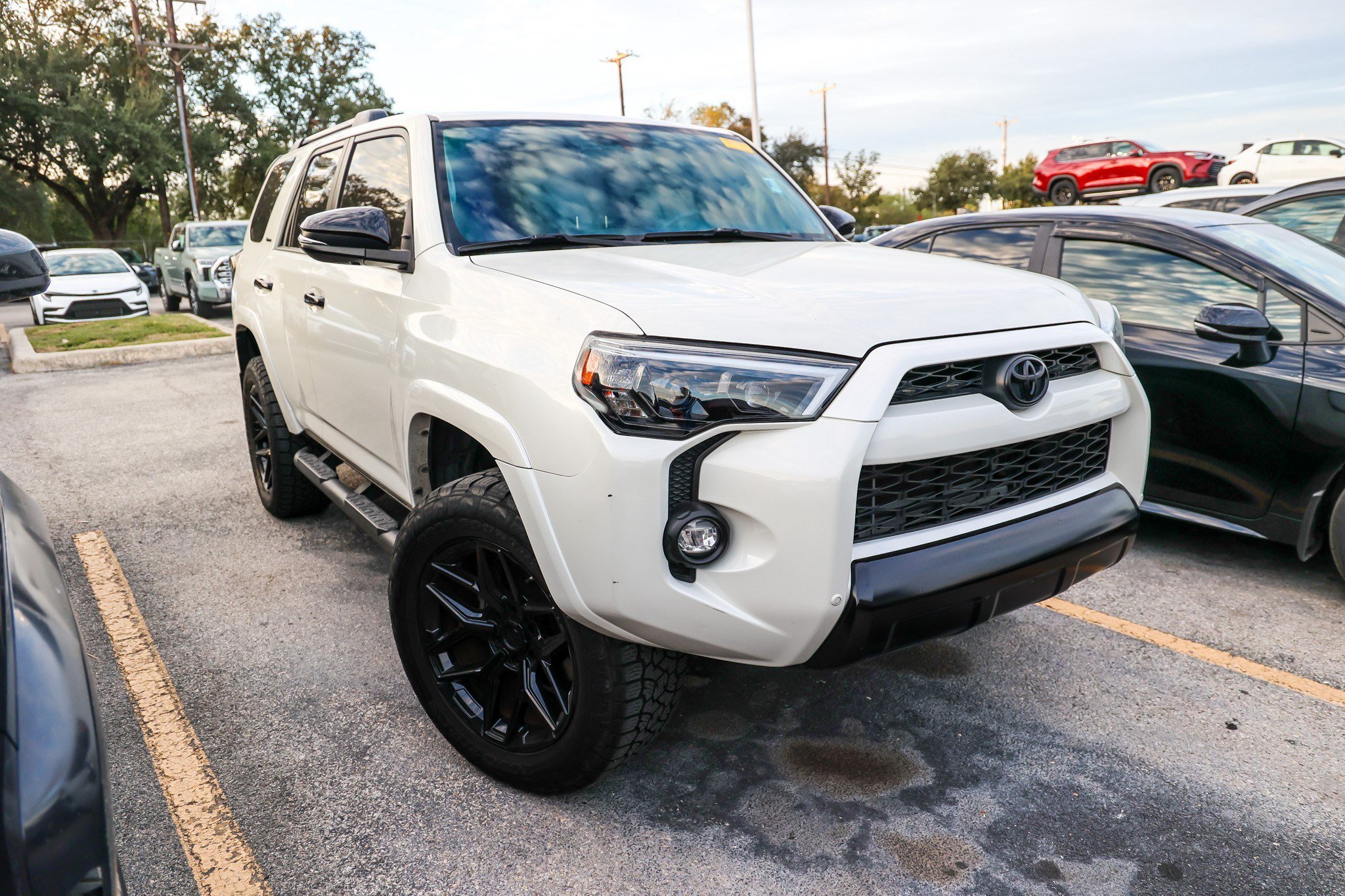 Used 2017 Toyota 4Runner Limited RWD image 5