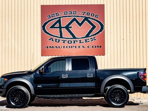 Used 2013 Ford F150 Raptor w/ Luxury Equipment Group image 6