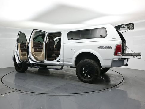 Used 2017 RAM 2500 Longhorn image 29