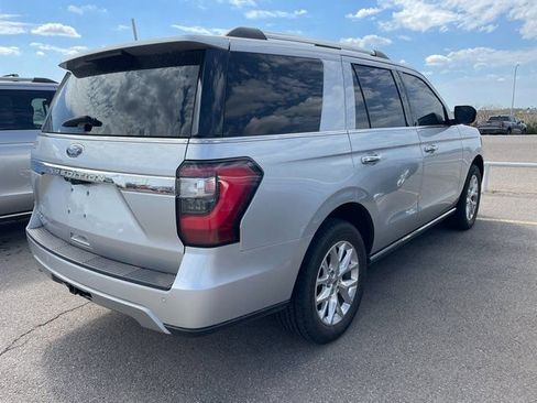 Used 2019 Ford Expedition Limited w/ Equipment Group 301A image 4