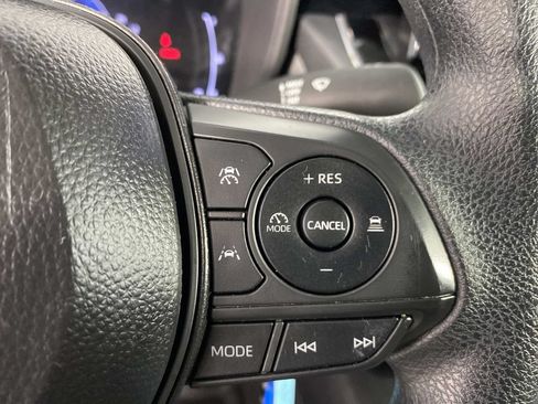 Used 2026 Toyota Corolla LE FWD image 16