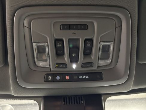 New 2026 Chevrolet Silverado 1500 LTZ w/ LTZ Premium Package AWD/4WD image 30