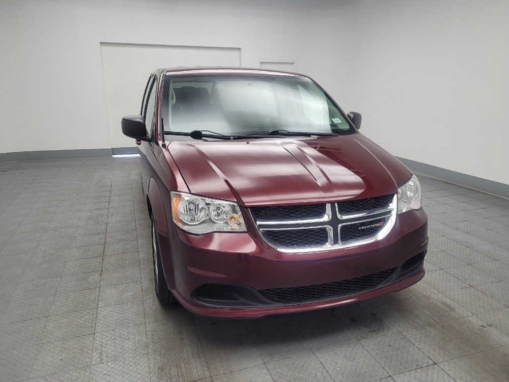 Used 2018 Dodge Grand Caravan SE FWD image 14