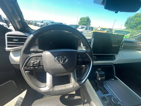 Used 2022 Toyota Tundra Capstone AWD/4WD image 10