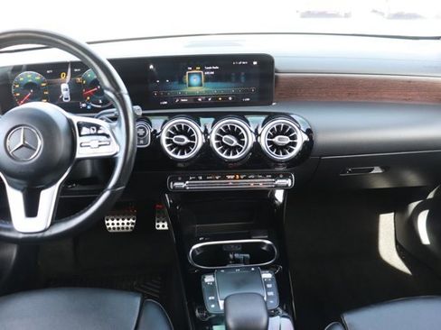 Used 2021 Mercedes-Benz A 220 image 14