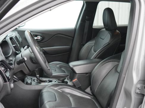 Used 2023 Jeep Cherokee Altitude Lux AWD/4WD image 11