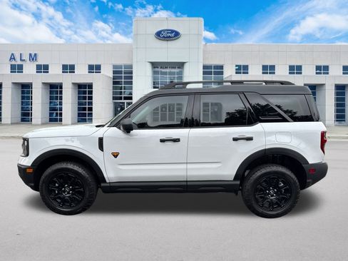 New 2025 Ford Bronco Sport Badlands image 8