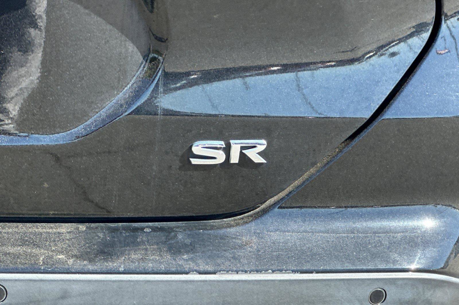 Used 2023 Nissan Kicks SR w/ SR Premium Package FWD image 26