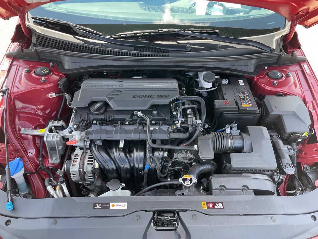 Used 2024 Hyundai Elantra Limited FWD image 33