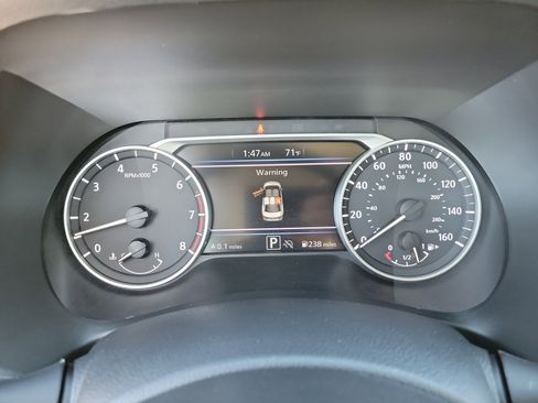 Used 2025 Nissan Sentra SV image 18