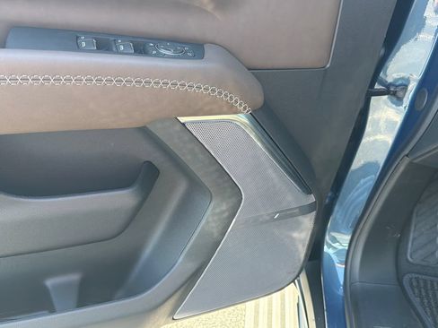 New 2026 GMC Yukon Denali Ultimate AWD/4WD image 18