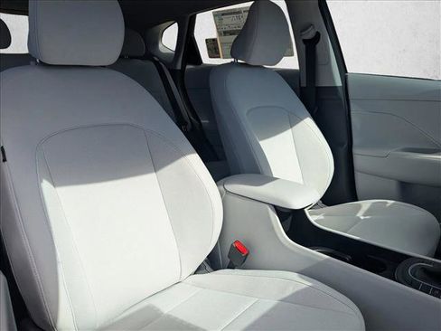 New 2026 Hyundai Kona SE image 21