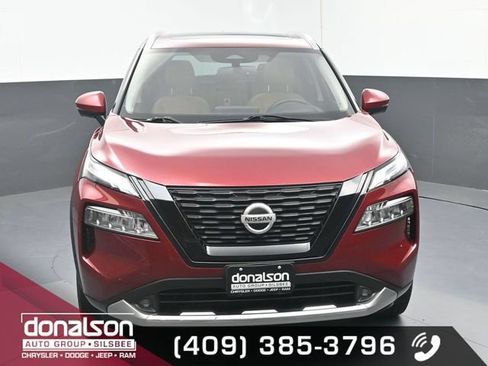 Used 2021 Nissan Rogue Platinum FWD image 3