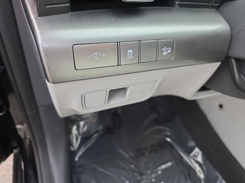 Used 2024 Hyundai Kona SEL FWD image 24