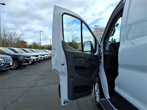 Used 2024 Ford Transit 250 Low Roof w/ Exterior Upgrade Package image 19