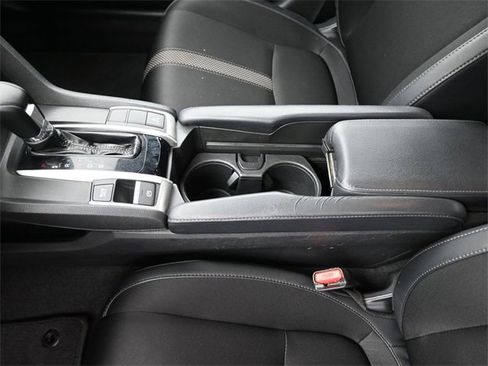 Used 2020 Honda Civic Sport image 33