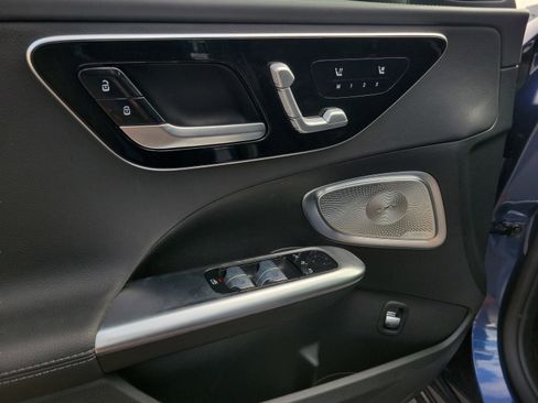 Certified 2025 Mercedes-Benz C 300 Sedan image 21
