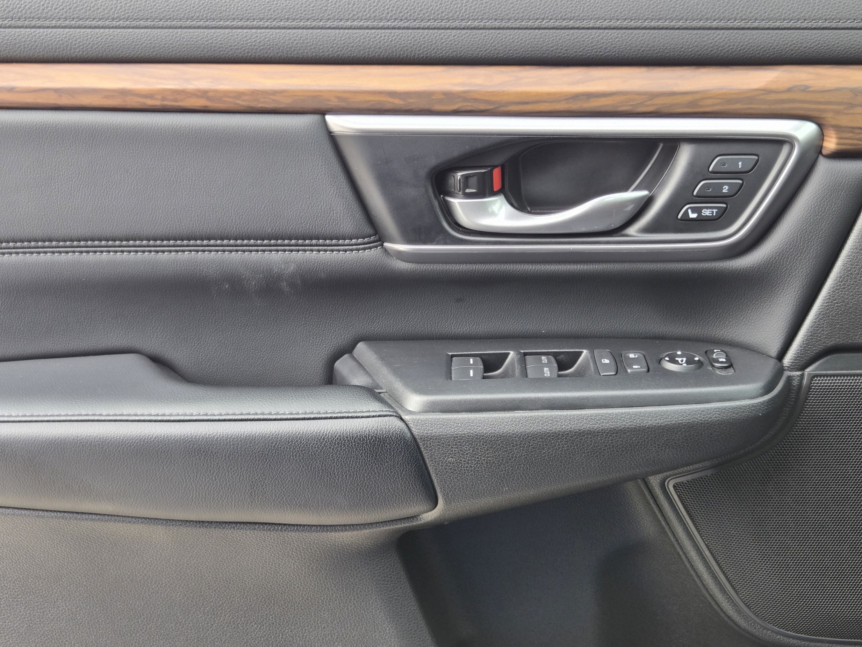 Used 2021 Honda CR-V Touring image 20