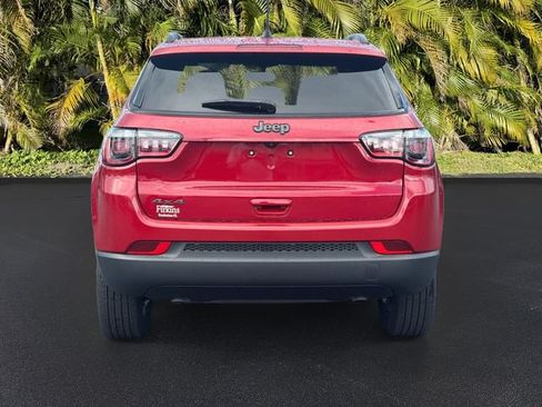 Used 2026 Jeep Compass Latitude AWD/4WD image 5