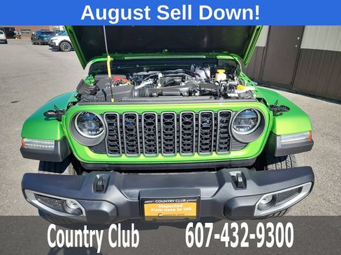 Used 2026 Jeep Gladiator Sport AWD/4WD image 33