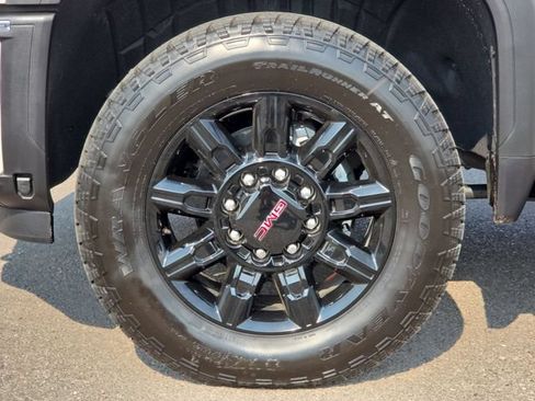 New 2026 GMC Sierra 3500 AT4 w/ AT4 Premium Plus Package AWD/4WD image 21