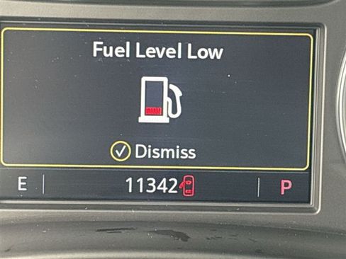 Used 2024 Buick Enclave Essence w/ Experience Buick Package FWD image 12
