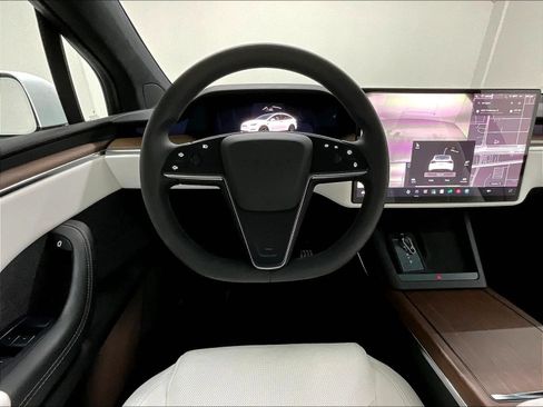 Used 2022 Tesla Model X AWD/4WD image 20