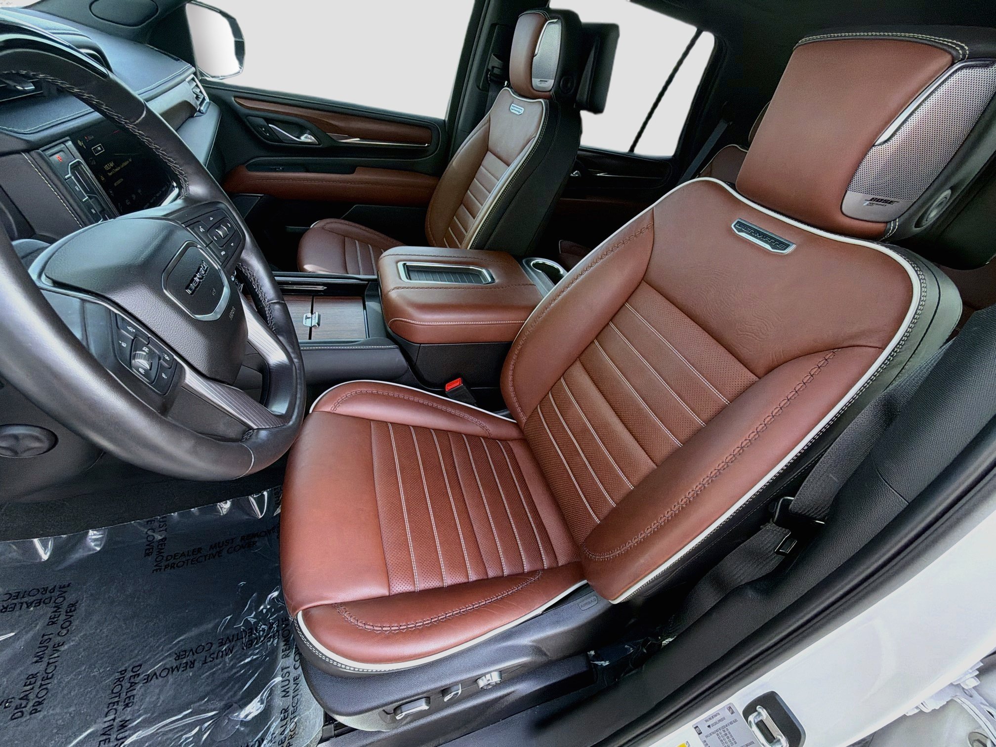 Used 2023 GMC Yukon Denali Ultimate AWD/4WD image 22