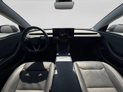 Used 2025 Tesla Model 3 Long Range RWD image 15