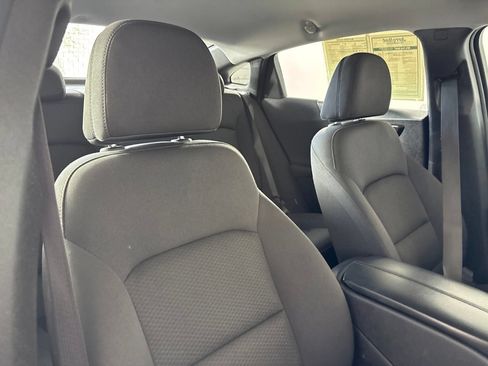 Used 2025 Chevrolet Malibu LT FWD image 27