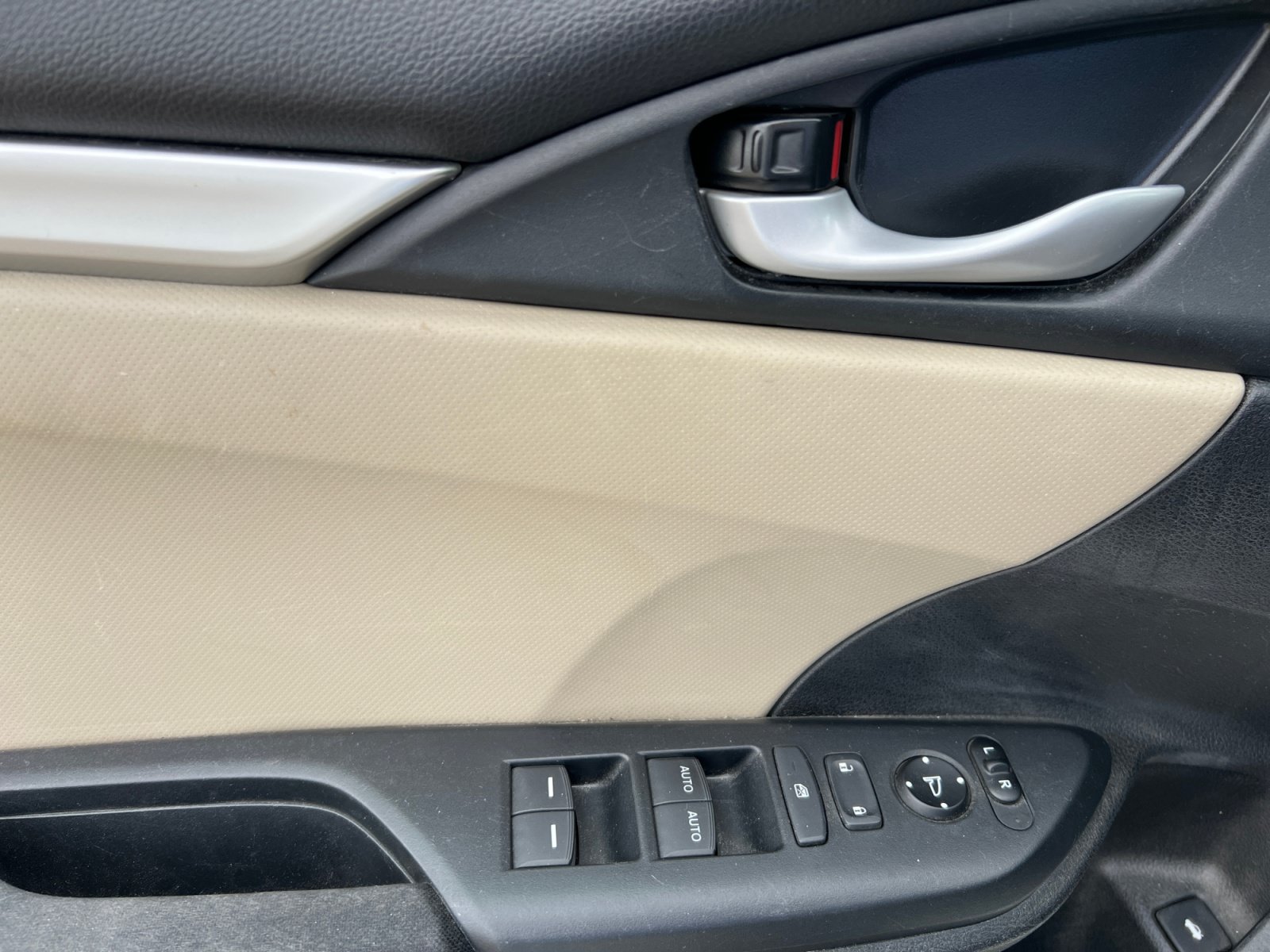 Used 2017 Honda Civic LX image 25