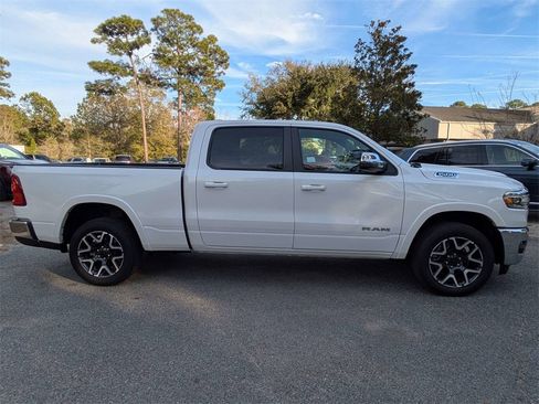 Used 2025 RAM 1500 Laramie image 3