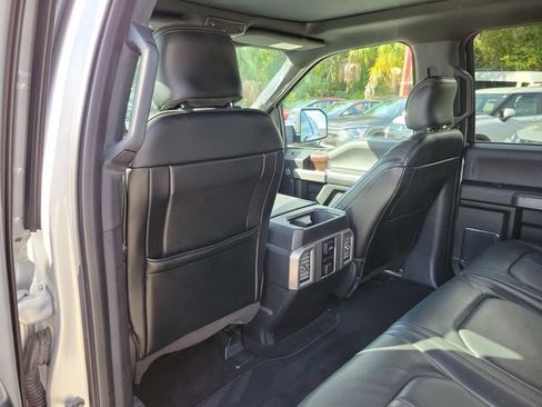 Used 2016 Ford F150 Platinum w/ Equipment Group 701A Luxury RWD image 11