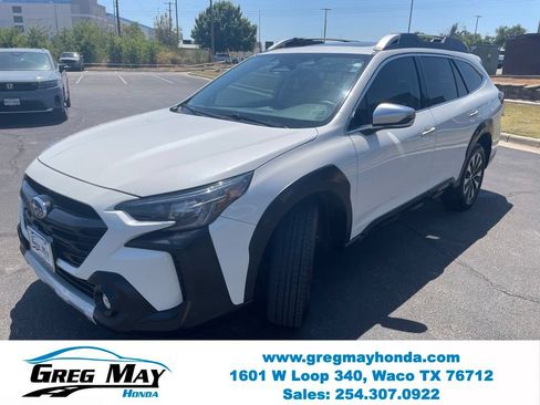 Used 2025 Subaru Outback Touring XT AWD/4WD image 9