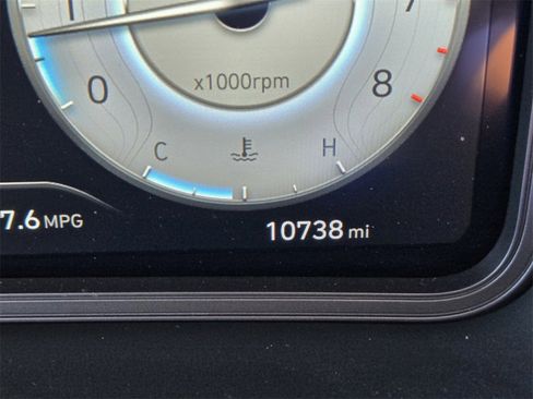 Certified 2023 Hyundai Kona Limited w/ Cargo Package image 27