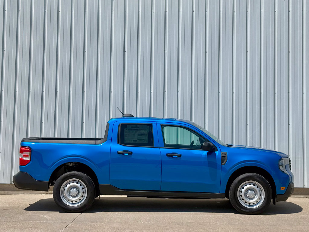 New 2026 Ford Maverick XL w/ Equipment Group 101A AWD/4WD image 7