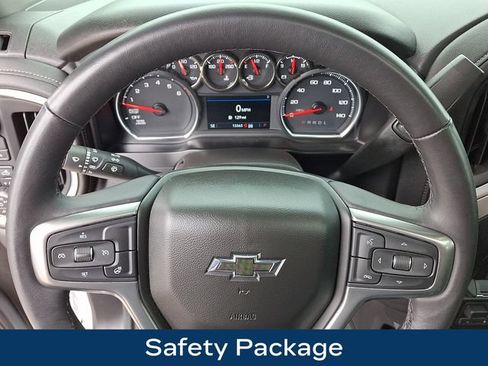 Used 2021 Chevrolet Silverado 1500 LT Trail Boss w/ Convenience Package II AWD/4WD image 4