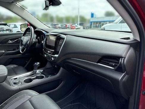 Certified 2020 Chevrolet Traverse High Country w/ LPO, Floor Liner Package image 30