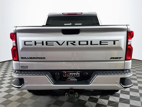 Used 2022 Chevrolet Silverado 1500 RST w/ Safety Package AWD/4WD image 6