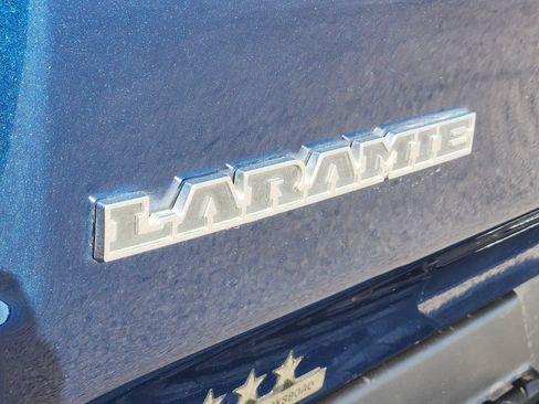 Used 2023 RAM 1500 Laramie AWD/4WD image 12