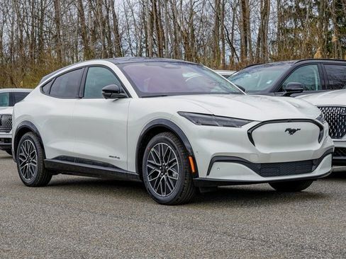 New 2024 Ford Mustang Mach-E Premium image 23