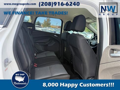 Used 2017 Ford Escape SE w/ SE Cold Weather Package image 9