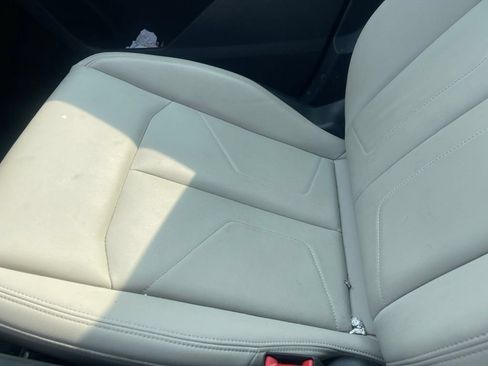 Used 2023 Audi Q3 2.0T Premium w/ Convenience Package AWD/4WD image 6