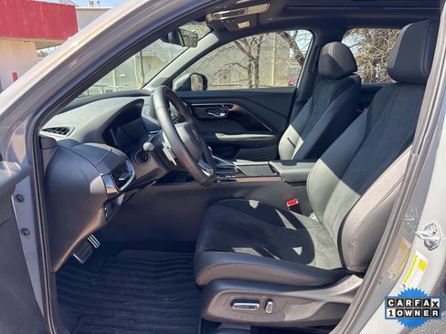 Certified 2025 Acura ADX A-Spec image 12