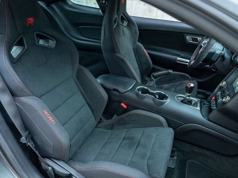 Used 2016 Ford Mustang Shelby GT350R w/ GT350R Equipment Group 920A image 7