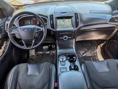 Used 2019 Ford Edge ST w/ Equipment Group 401A AWD/4WD image 16