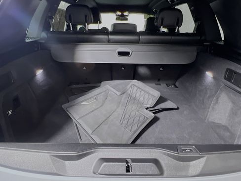 Used 2024 BMW X5 sDrive40i w/ M Sport Package image 34