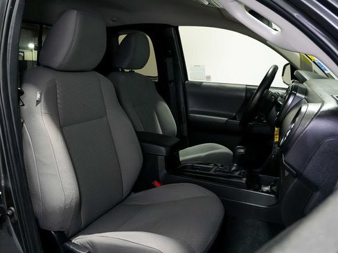 Used 2023 Toyota Tacoma SR RWD image 21