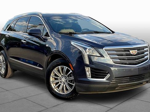 Used 2018 Cadillac XT5 Luxury w/ Driver Awareness Package image 3