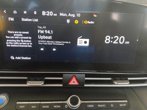 Used 2023 Hyundai Elantra SEL w/ Convenience Package FWD image 25